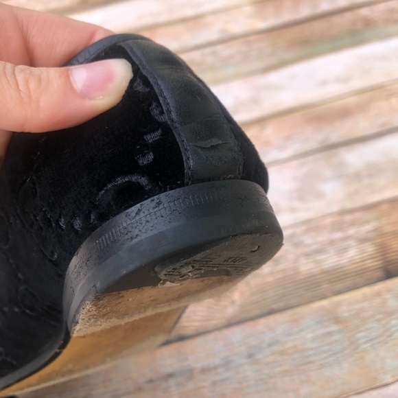 Gucci Jordaan GG Velvet Loafers - Picture 7 of 12